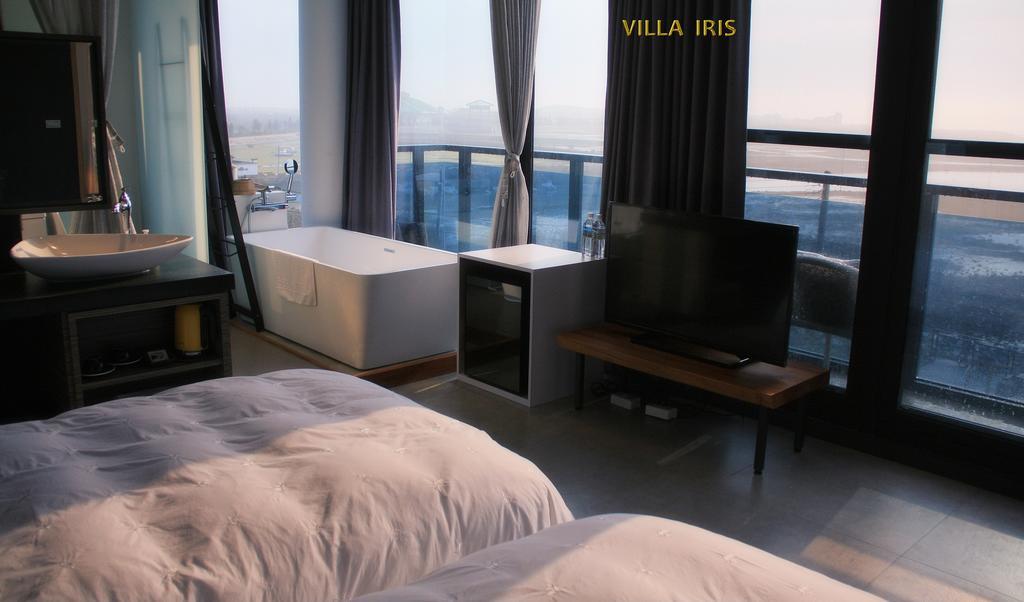 Villa Iris Baisha Экстерьер фото